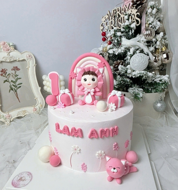 Bánh Kem Tạo Hình Bé Gái