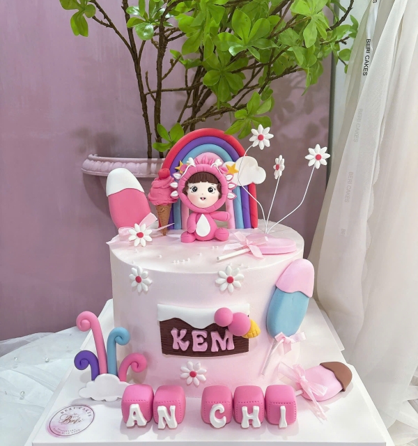 Bánh Kem Tạo Hình Bé Gái