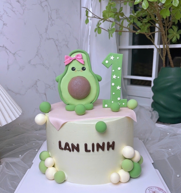 Bánh Kem Tạo Hình Bé Gái