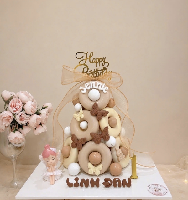 Tháp Donut
